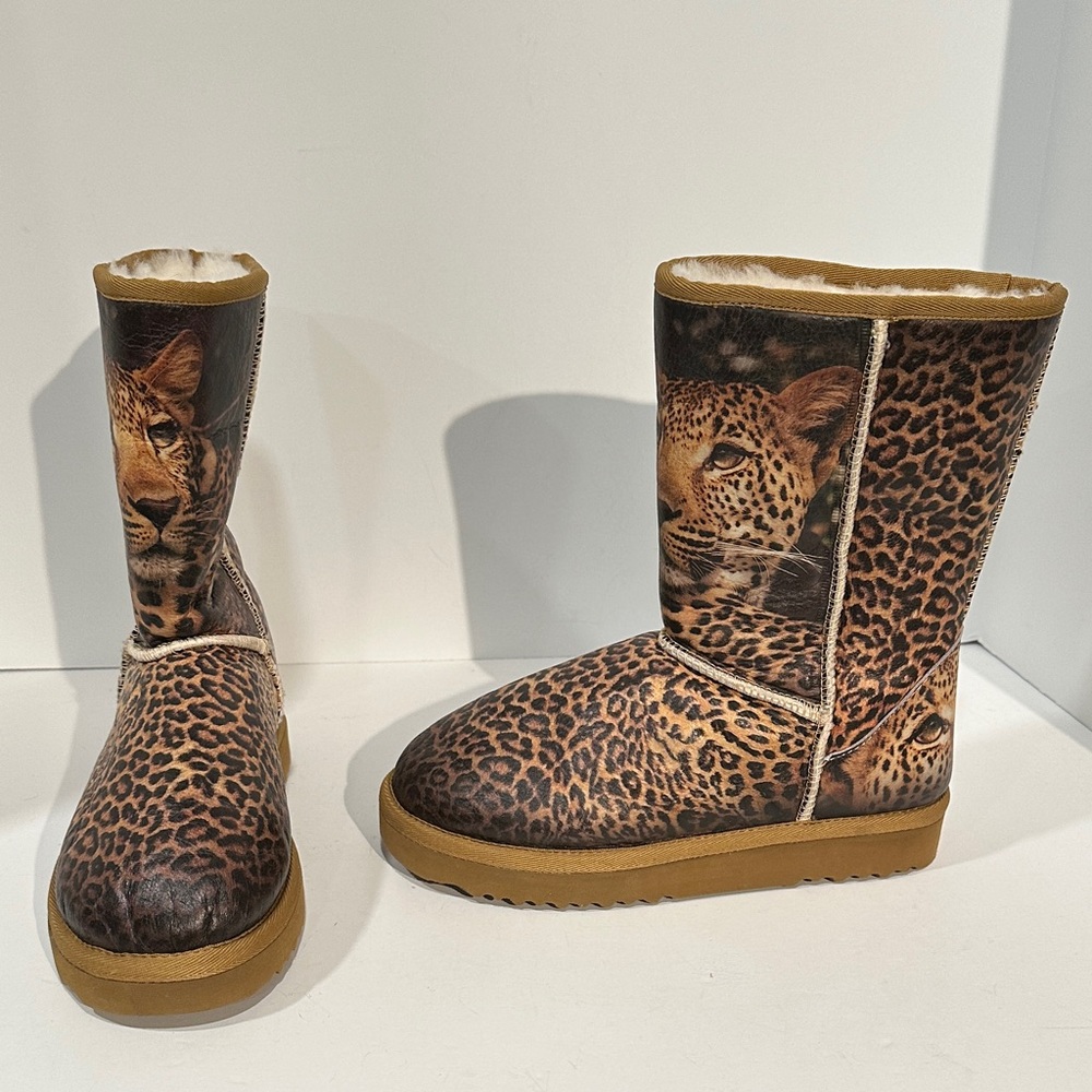 Vintage ICON Wearable Art Fur-Lined Boots